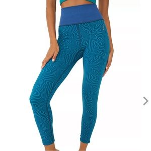 Free People Movement Leggings! Never Worn! Size Small!